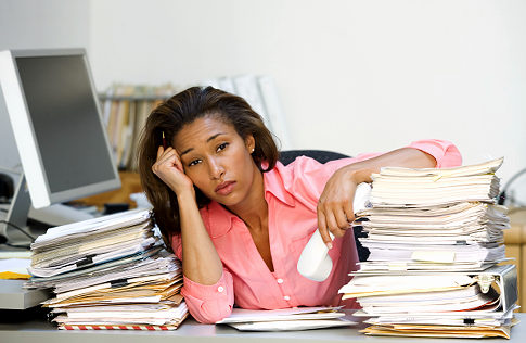 African American Woman - unhappy office worker - unhappy employee - unhappy women   Original Filename: sb10069708d-001.jpg